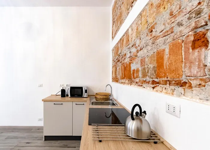 Castelli's Campo 8 Janov