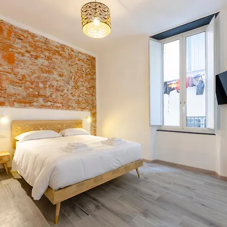 Castelli's Campo 8 * Gênes